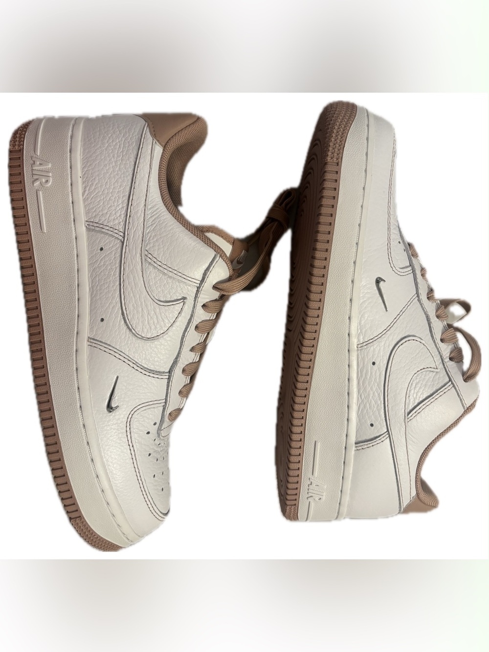 Nike Men’s Air Force 1 Low — White & Tan